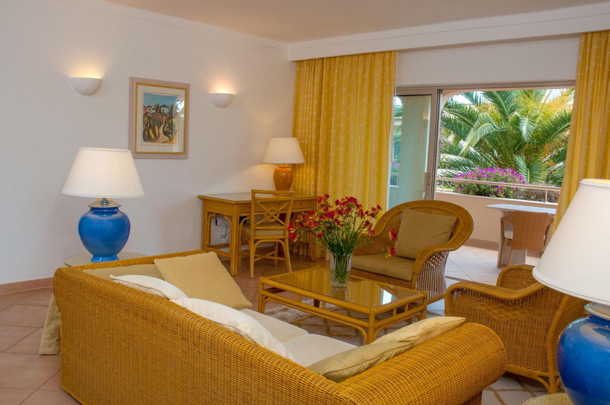 Vila Palmeira Beach Resort Lagos Exteriör bild