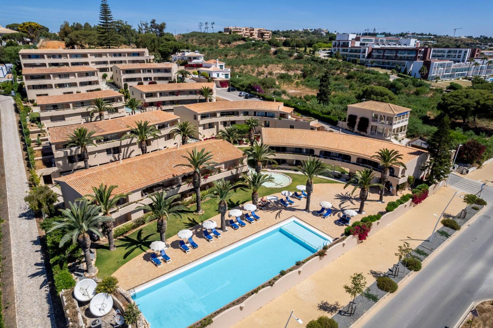 Vila Palmeira Beach Resort Lagos Exteriör bild