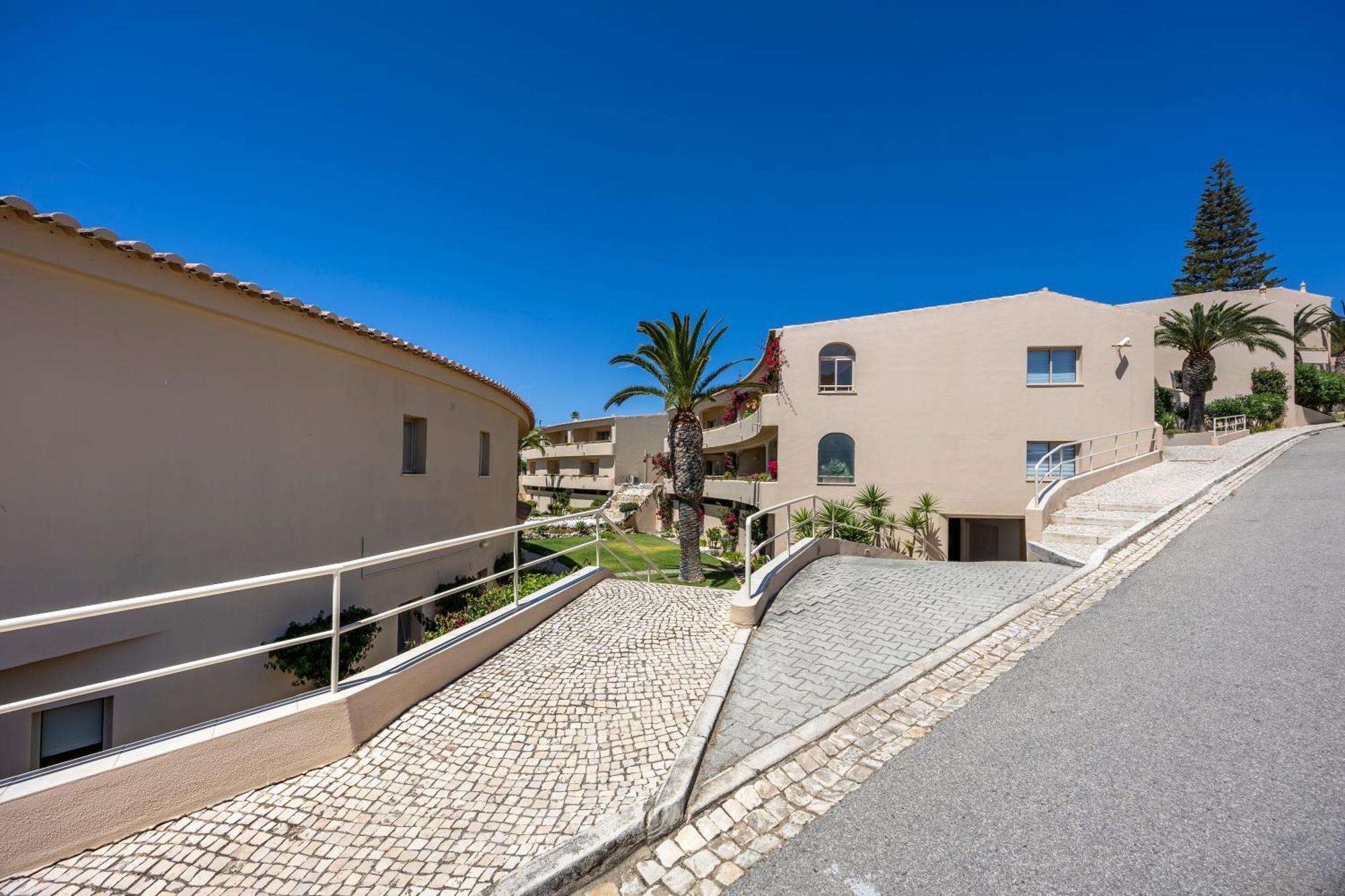 Vila Palmeira Beach Resort Lagos Exteriör bild