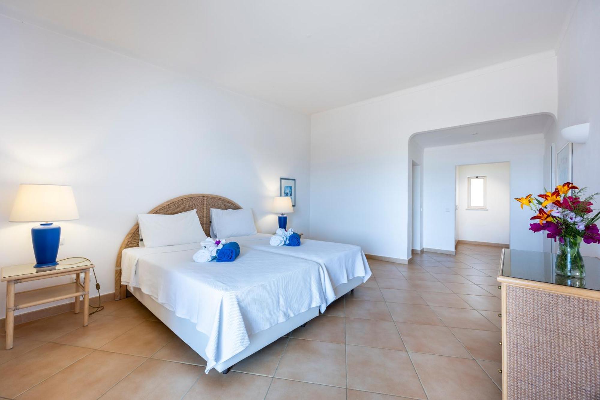 Vila Palmeira Beach Resort Lagos Exteriör bild