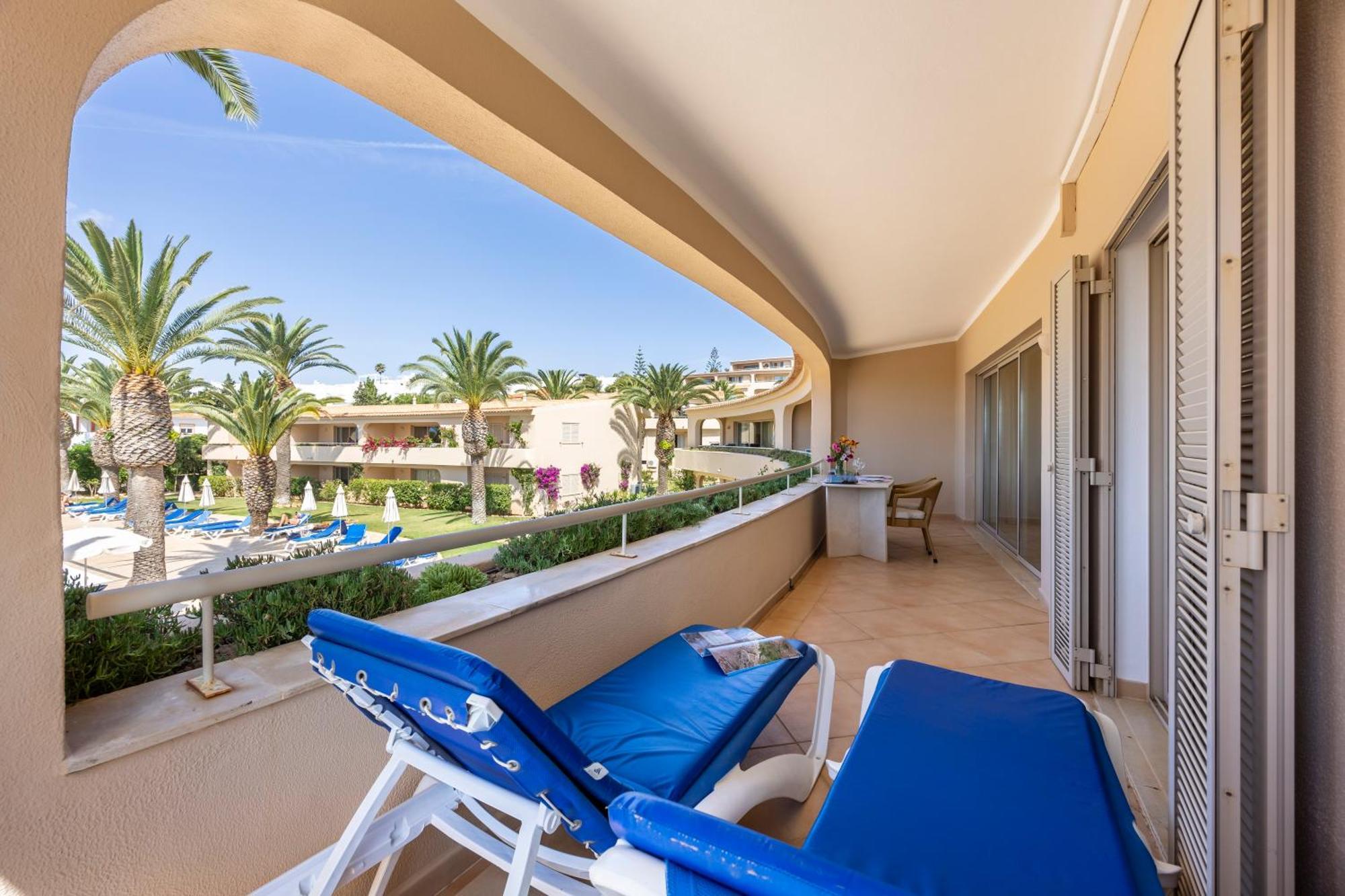 Vila Palmeira Beach Resort Lagos Exteriör bild